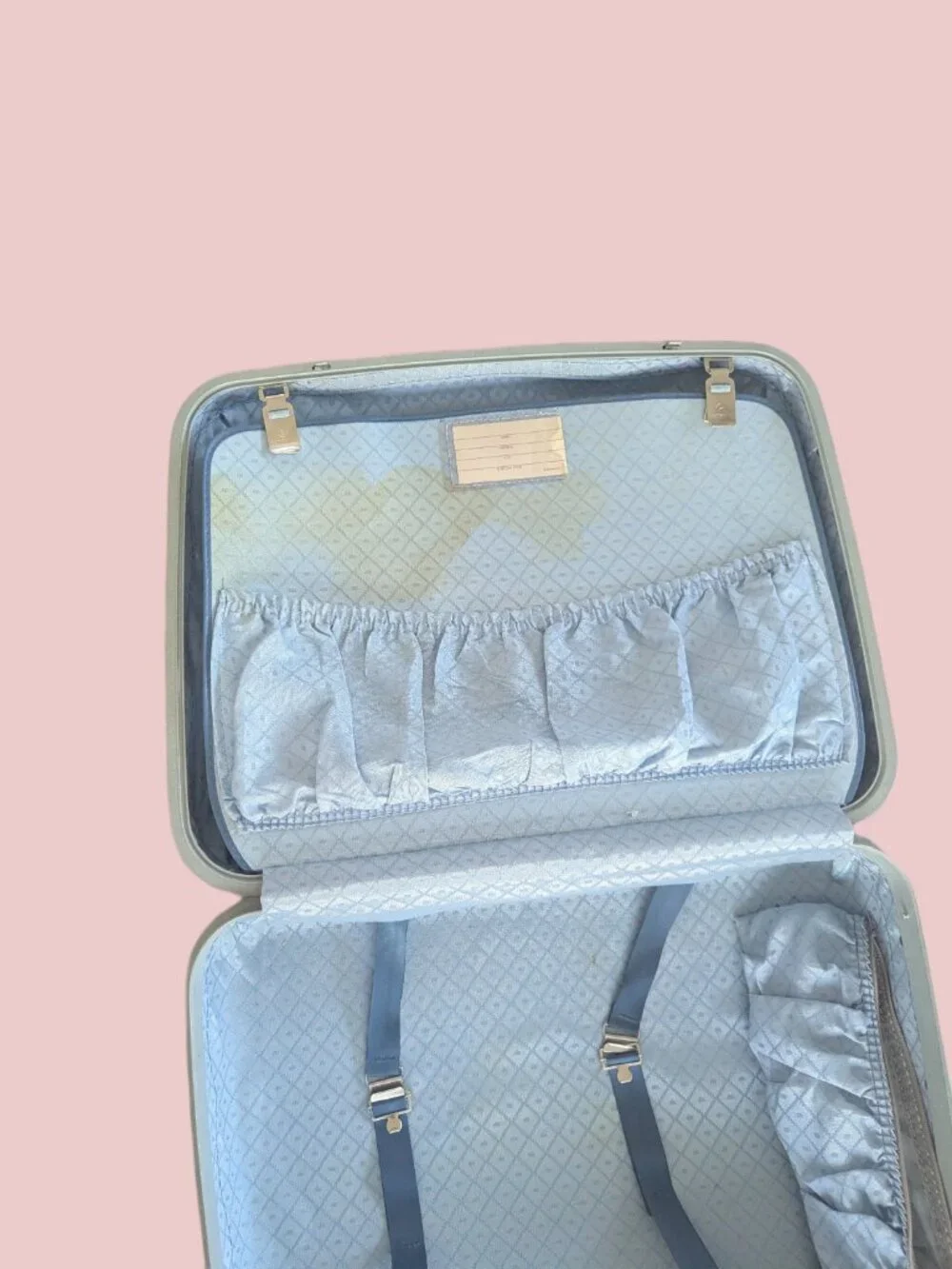 Vintage Hardshell Samsonite Suitcase